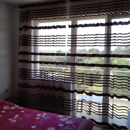 Apartment за гостигаван